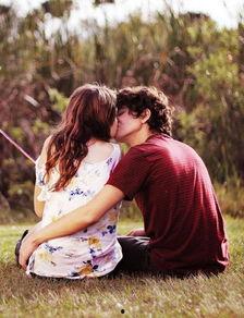 国产情侣高清,浪漫瞬间，甜蜜定格  第2张